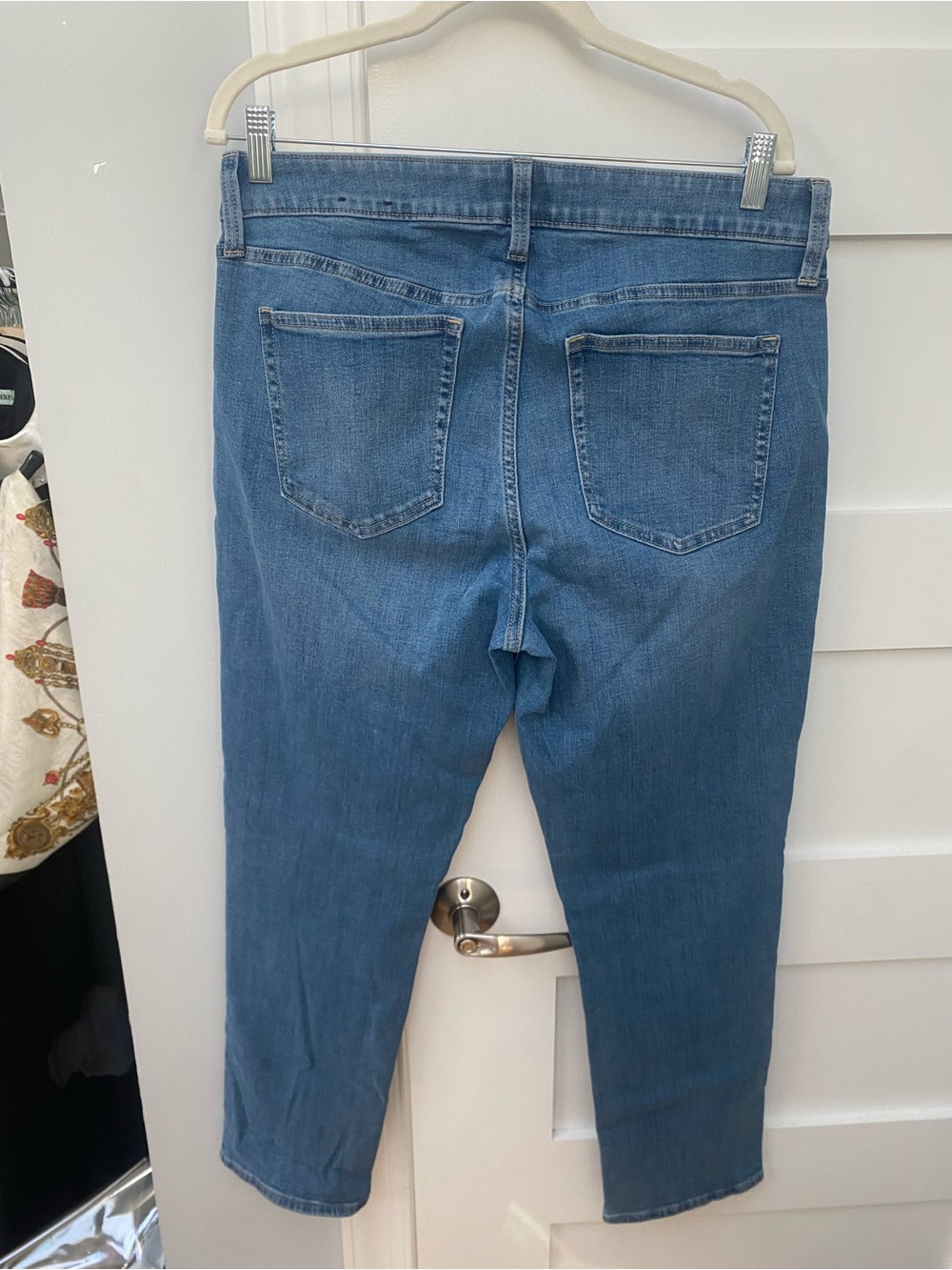 GAP Straight Leg Jeans in Blue Wash size XL - Picture 3 of 7
